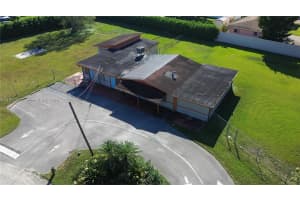 10450 Nw 19th Ave Miami, FL 33147 - MLS#A11972342