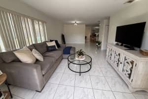 MLS# A11972376, Miami, Florida 33193