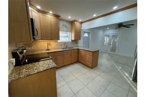 842 89th Ave , Miami, FL 33174 - MLS#A11972382