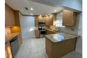 842 89th Ave , Miami, FL 33174 - MLS#A11972382