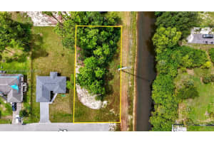 50 Wanda Ave S Lehigh Acres, FL 33976 - MLS#A11972384