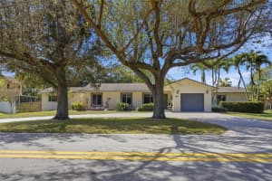 431 S Old Hiatus Rd Plantation, FL 33325 - MLS#A11972386