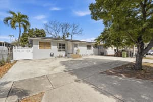 511 E 27th St Hialeah, FL 33013 - MLS#A11972424