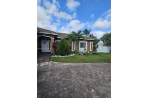 718 Se 12th Ter . Homestead, FL 33033 - MLS#A11972473