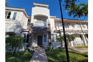 2761 Sw 82nd Ave 102 Miramar, FL 33025 - MLS#A11972478