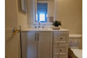 4550 Nw 9th St 704e Miami, FL 33126 - MLS#A11972479