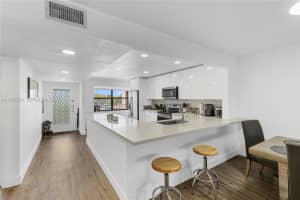 2704 Nw 104th Ave 306 Sunrise, FL 33322 - MLS#A11972504