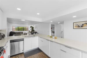 2704 Nw 104th Ave 306 Sunrise, FL 33322 - MLS#A11972504