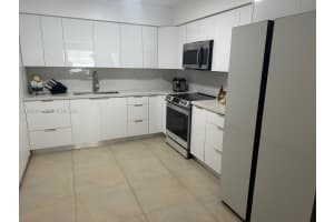 1720 Sw 87th Ave Miami, FL 33165 - MLS#A11972511