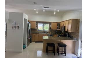 19633 NW 62nd Pl, Hialeah, FL 33015, Sold 06/09/26