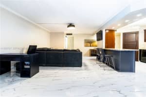 6855 W Broward Blvd 201 Plantation, FL 33317 - MLS#A11972527