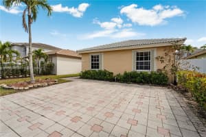 10523 Sw 161st Pl Miami, FL 33196 - MLS#A11972540