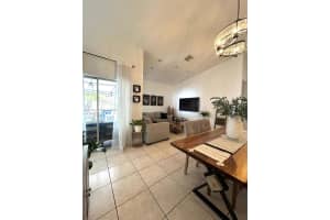 7851 Nw 34th Pl Davie, FL 33024 - MLS#A11972541