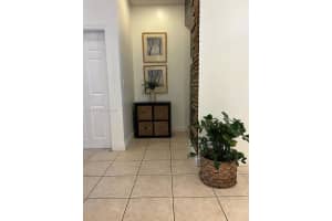 7851 Nw 34th Pl Davie, FL 33024 - MLS#A11972541