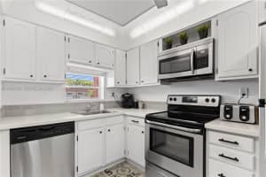 9523 S Hollybrook Lake Dr 21-307 Pembroke Pines, FL 33025 - MLS#A11972544