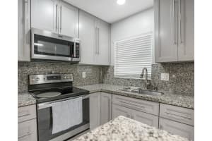 9001 Sunrise Lakes Blvd 301 Sunrise, FL 33322 - MLS#A11972602