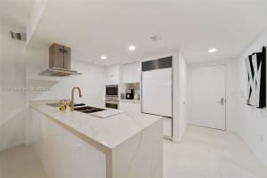 495 Brickell Ave 4209 Miami, FL 33131 - MLS#A11972620