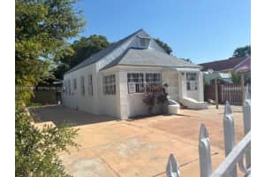 34 Nw 69th St Miami, FL 33150 - MLS#A11972627