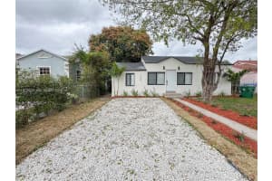 1035 Nw 64th St Miami, FL 33150 - MLS#A11972629