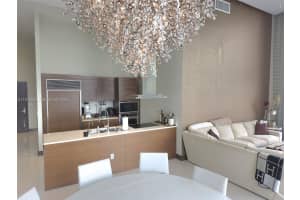 495 Brickell Avenue 2201 Miami, FL 33131 - MLS#A11972636