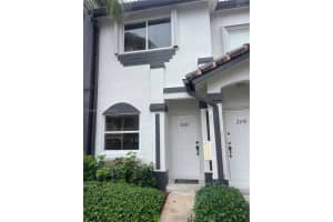 2203 Se 23rd Ave 2203 Homestead, FL 33035 - MLS#A11972648