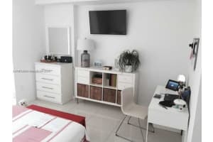 1111 Sw 1st Ave 3724-n Miami, FL 33130 - MLS#A11972659