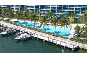 2950 Ne 188th St 534 Aventura, FL 33180 - MLS#A11972672