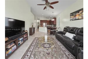 5396 Nw 126th Dr Coral Springs, FL 33076 - MLS#A11972705