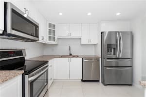 210 Sea View Drive, Key Biscayne, FL 33149 - MLS#A11972715