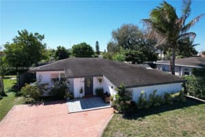 6532 Mayo St, Hollywood