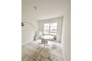 922 Jefferson Ave 6, Miami Beach