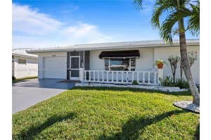 7504 Nw 70th Ave, Tamarac