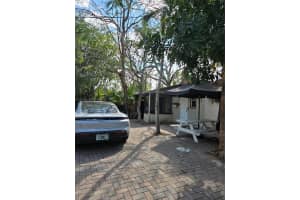 1445 N Andrews Ave B Fort Lauderdale, FL 33311 - MLS#A11972784