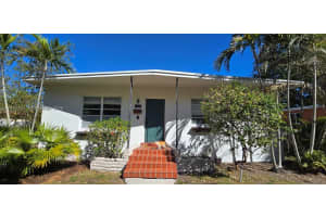 1135 Ne 133rd St, North Miami