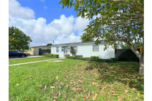 10355 Sw 149 Te Kendall, FL 33176 - MLS#A11972806