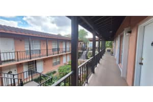 10832 N Kendall Dr U16 Kendall, FL 33176 - MLS#A11972823