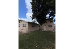 7191 Park St Hollywood, FL 33024 - MLS#A11972836