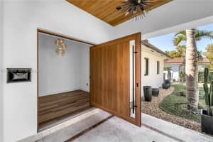 1424 Algardi Ave Coral Gables, FL 33146 - MLS#A11972853