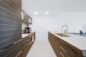 200 Biscayne Boulevard Way 3811 Miami, FL 33131 - MLS#A11972921