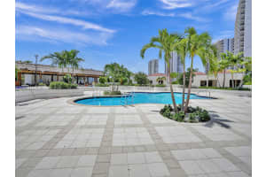 20281 E Country Club Dr 2403 Aventura, FL 33180 - MLS#A11972933