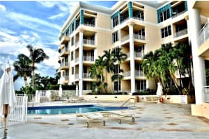 1 Century Ln , Miami Beach, FL 33139 - MLS#A11972942