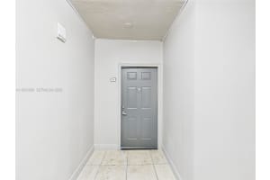 275 18th St , Miami, FL 33132 - MLS#A11972950