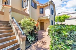 15533 N Miami Lakeway N 15533 Miami Lakes, FL 33014 - MLS#A11972951