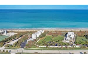 1245 Ne Doubloon Dr, Hutchinson Island