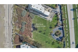 1245 Ne Doubloon Dr Hutchinson Island, FL 34996 - MLS#A11972991