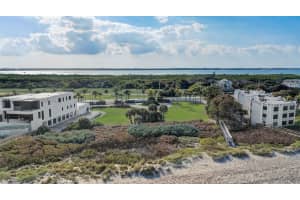 1245 Ne Doubloon Dr Hutchinson Island, FL 34996 - MLS#A11972991