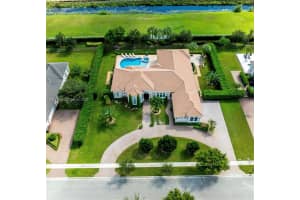 4950 E Sterling Ranch Cir Davie, FL 33314 - MLS#A11973004