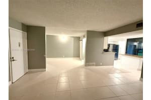 5220 Las Verdes Cir APT 114, Delray Beach, FL 33484, - MLS#A11973034