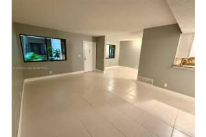 5220 Las Verdes Cir APT 114, Delray Beach, FL 33484, - MLS#A11973034