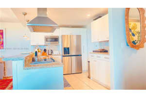 177 Ocean Lane Dr 1008 Key Biscayne, FL 33149 - MLS#A11973042